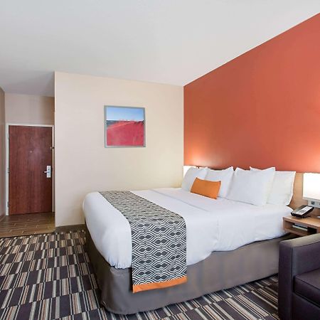 Microtel Inn & Suites By Wyndham Walterboro Buitenkant foto