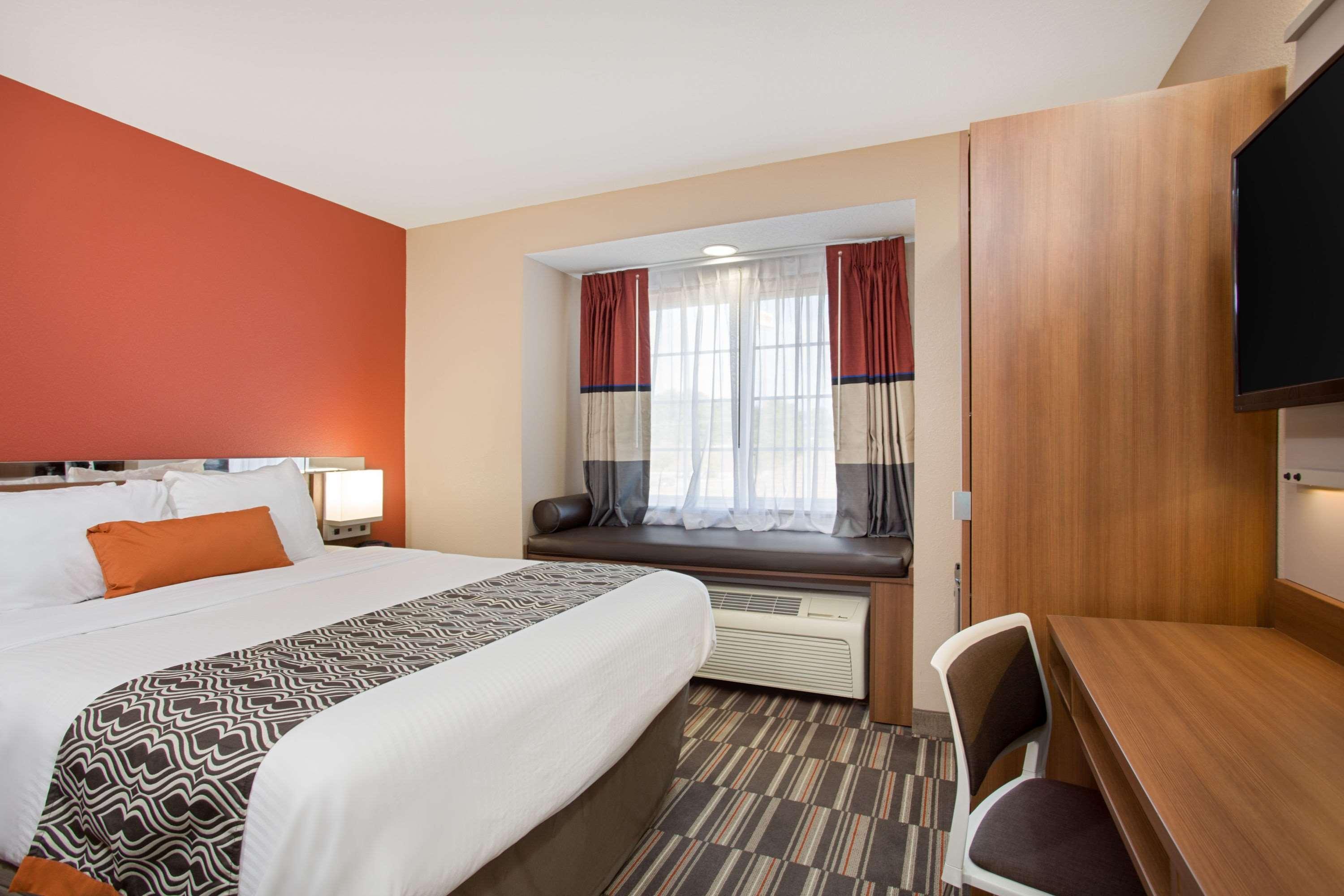 Microtel Inn & Suites By Wyndham Walterboro Buitenkant foto